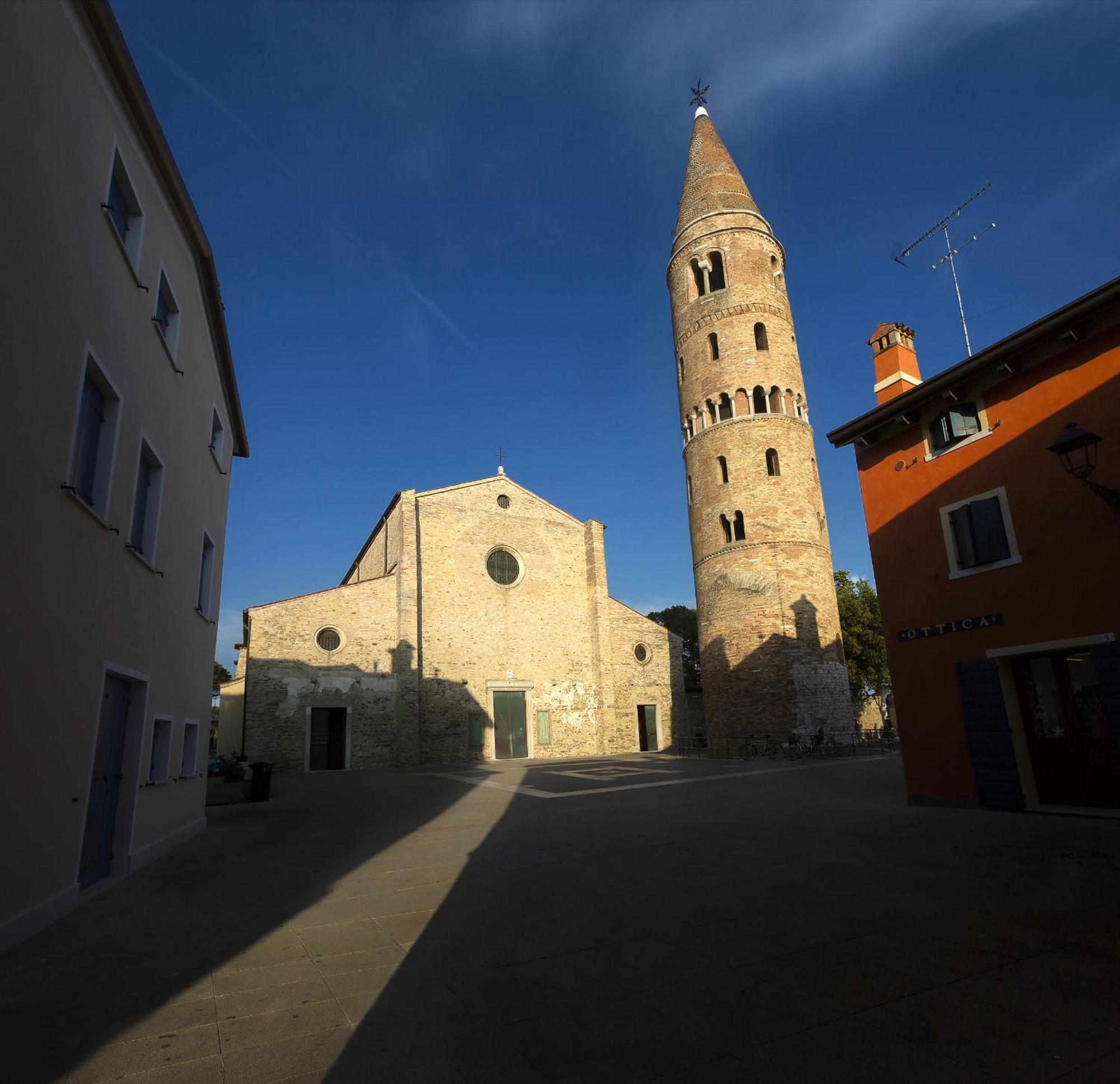 Ferrari Apartments Levante Caorle Exterior photo